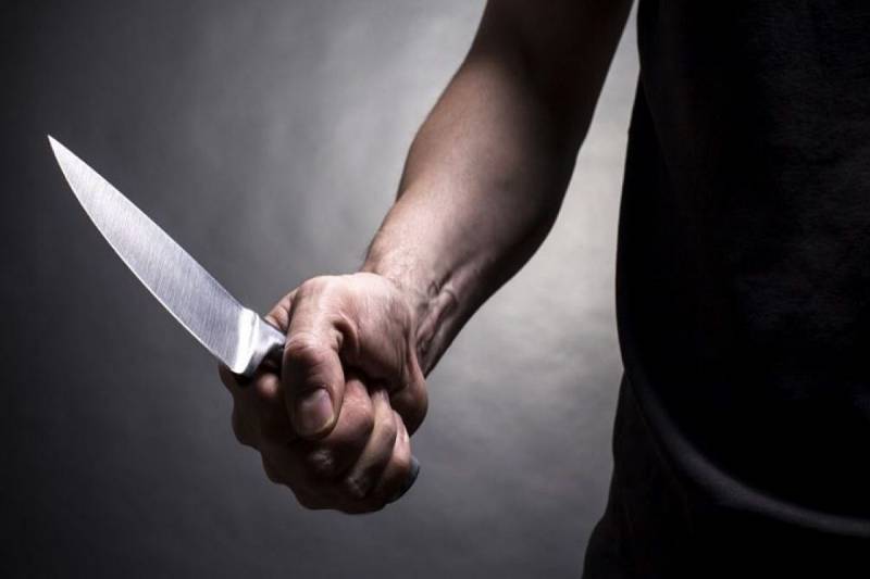 Şəmkirdə həmkəndlisini bıçaqlayan şəxs saxlanılıb - YENİLƏNİB