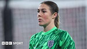 Meri Yerps Avtobioqrafiyası ətrafında yaranan Reaksiyaya Cavab verdi: "Kimisə alçaltmaq məqsədim olmayıb" Xəbər şəkili