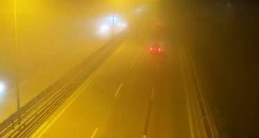 Dumanlı hava ilə bağlı bu yolda sürət həddi endirildi