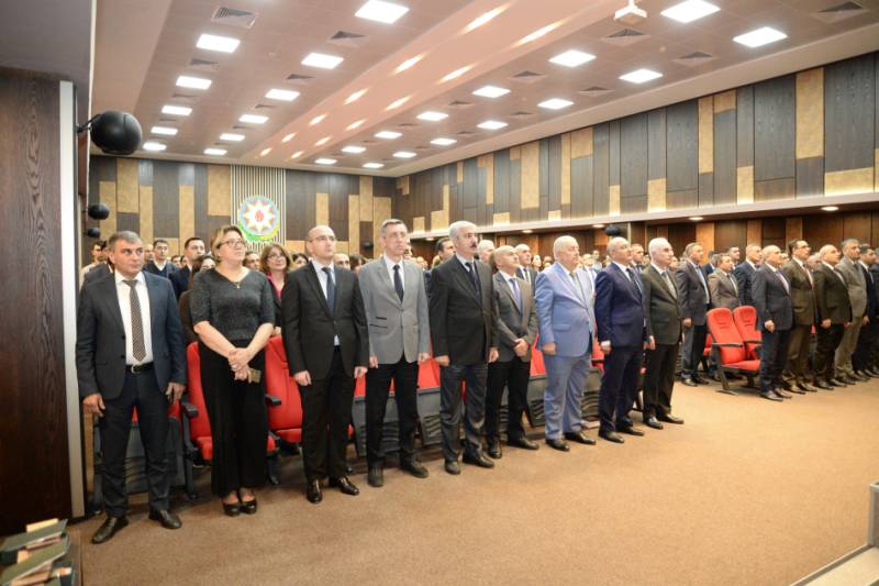 Dövlət Statistika Komitəsində Konstitusiyanın qəbul olunmasının 30 illiyinə həsr edilən tədbir keçirilib