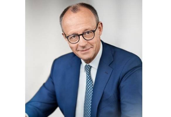 Avropa İttifaqı müdafiə birliyinə çevrilməlidir - Almaniya kansleri