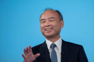 SoftBank-ın NVIDIA Satışı: Masayoshi Son-un Bütün Kapitalı Süni Zəkaya Yönəltməsi Bazarı Necə Sarsıtdı?
