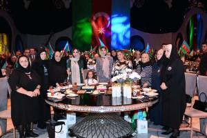 Şəhid analarının iştirakı ilə Vətən müharibəsində Zəfərin 5 illiyinə həsr olunmuş tədbir keçirilib (FOTO) Xəbər şəkili