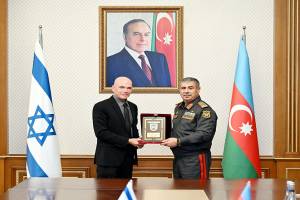 Zakir Həsənov İsrailin briqada generalını qəbul edib Xəbər şəkili