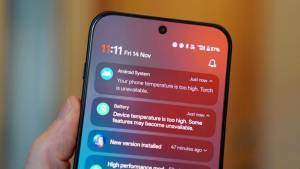 OnePlus 15 Həddən Artıq Qızır: Şirkət Termal Problemləri Niyə Gizlətməyə Çalışır? Xəbər şəkili