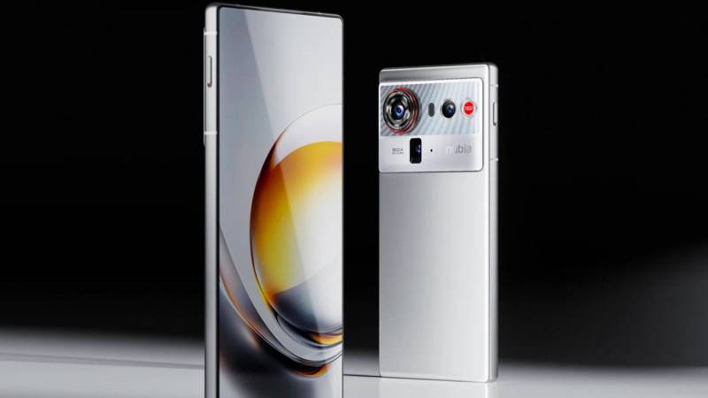 Nubia Z80 Ultra Qlobal Bazara Çıxdı: Nəhəng 7200 mAh Batareya və Snapdragon 8 Elite Gen 5