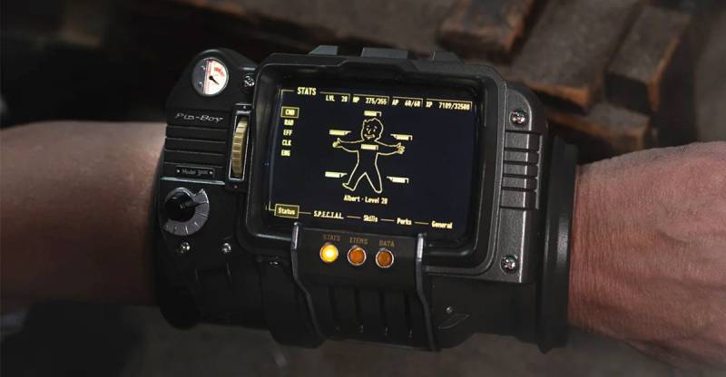 Bethesda-dan 300 Dollarlıq Pip-Boy 3000 Replika: Pərəstişkarları 2026-cı İlə Qədər Gözləməlidir