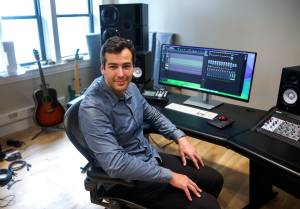 Suno AI Musiqi Startapı Məhkəmə Çəkişmələrinə Baxmayaraq 2.45 Milyard Dollarlıq Dəyərlə 250 Milyon Dollar Maliyyə Cəlb Etdi Xəbər şəkili