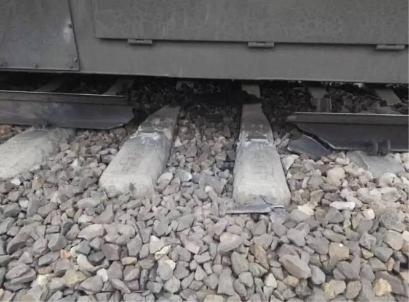 Polşa Baş Naziri Təsdiqlədi: Varşava-Lublin Dəmir Yolu Xətti Partlayıcı Maddə ilə Sabotaj Edilib