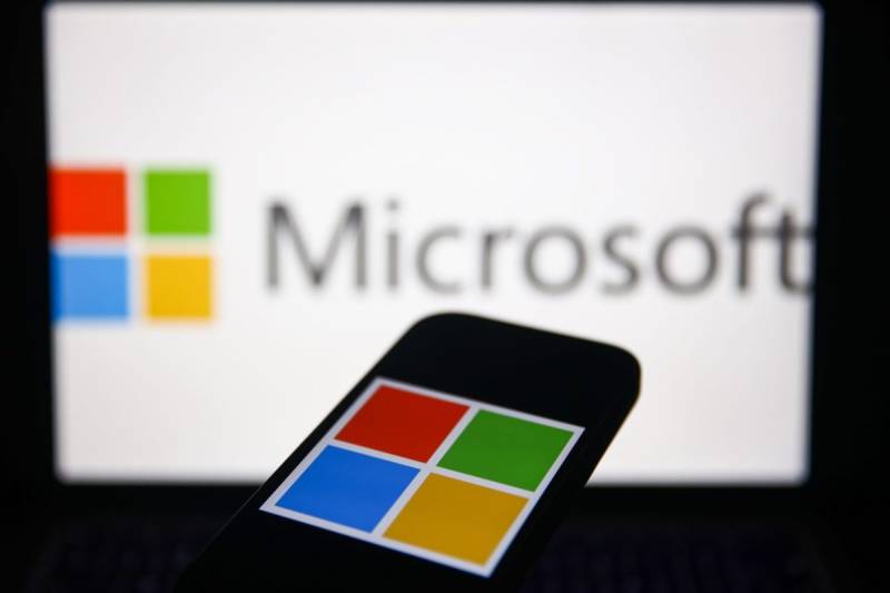 Microsoft Avstraliyanın IREN Şirkəti ilə 9.7 Milyard Dollarlıq Süni İntellekt Bulud Müqaviləsi İmzaladı