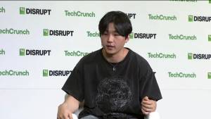 Cluely-nin Qurucusu Roy Li Xəbərdarlıq Edir: Startaplar üçün Təkcə Viral Məşhurluq Kifayət Etmir Xəbər şəkili