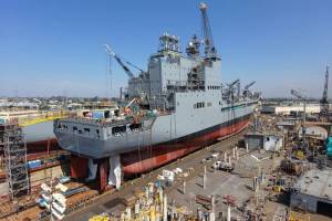 ABŞ HDQ döyüş gəmilərinin yanacaqla doldurulması üçün iki tanker alacaq Xəbər şəkili