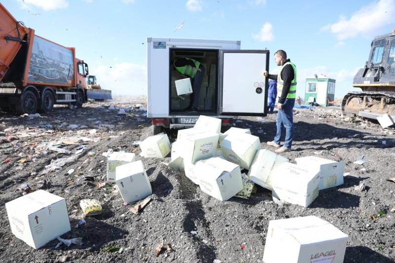 Azərbaycana gətirilmiş 480 kq dondurma istehlaka yararsız çıxıb