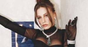 Serenay qazandığı milyonları belə xərcləyir