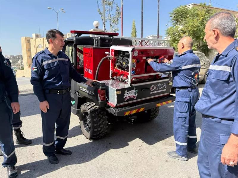 Türkiyənin TİKA Təşkilatından Fələstinin Əl-Xəlil Şəhərinə Xüsusi Yanğınsöndürmə Maşını Dəstəyi