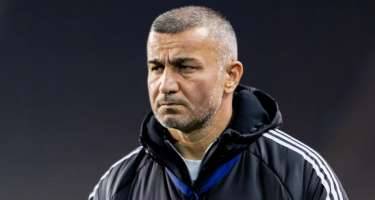 Qurban Qurbanov iki futbolçunu heyətdən qovub?