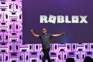 Roblox CEO-su Uşaq Təhlükəsizliyi Suallarından Qıcıqlandı: Müsahibənin Gərgin Anları Xəbər şəkili