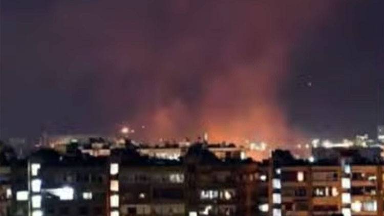 Dəməşqdə Fövqəladə Xəbər: Şəhərdə Ardıcıl Partlayışlar Qeydə Alındı