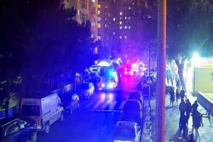 Bakının Mirəli Seyidov küçəsi istiqamətində nəqliyyatın hərəkəti məhdudlaşdırılıb Xəbər şəkili