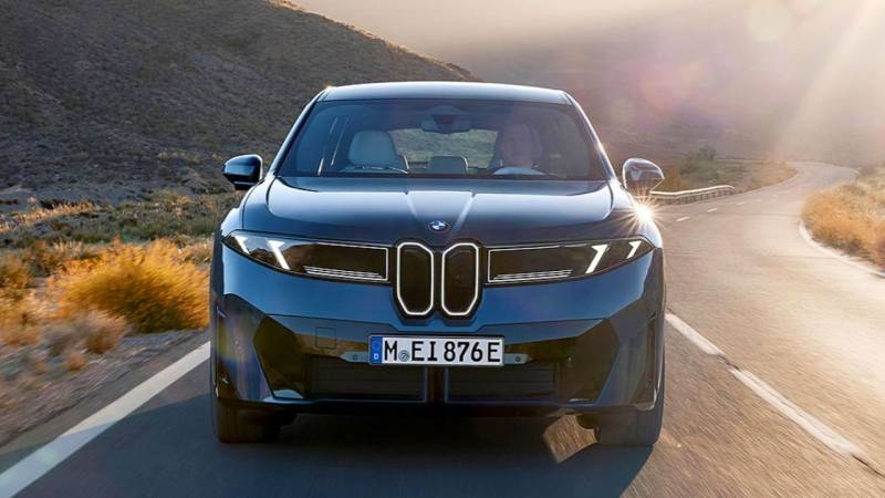 Yeni BMW iX3: 805 KM Mənzil və 400 kW Şarj Sürəti ilə Bazara Çıxır