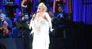 ​Müğənninin 1 milyard dolları kimə çatacaq?  Xəbər şəkili