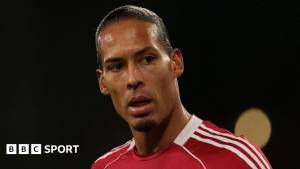 Van Deyk Ueyn Runi'nin Liderliklə Bağlı Tənqidini "Tənbəl Təşəbbüs" Adlandırdı Xəbər şəkili