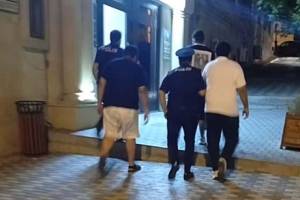 Şəhidlər xiyabanında qeyri-etik videolar çəkən əcnəbilərin məhkəməsi başlayır Xəbər şəkili