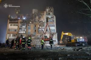 Rusiyanın Ternopola endirdiyi zərbə nəticəsində ölənlərin sayı 28-ə çatıb Xəbər şəkili