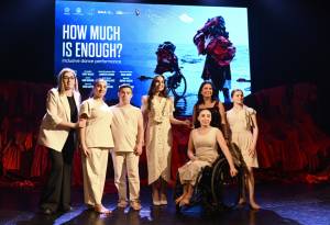 “Art Weekend” çərçivəsində “Nə qədər kifayətdir?” adlı inklüziv rəqs tamaşası təqdim edilib (FOTO) Xəbər şəkili