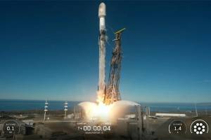 "Falcon 9" raketi "Transporter-15" missiyası çərçivəsində 140 peyklə birlikdə orbitə buraxılıb Xəbər şəkili