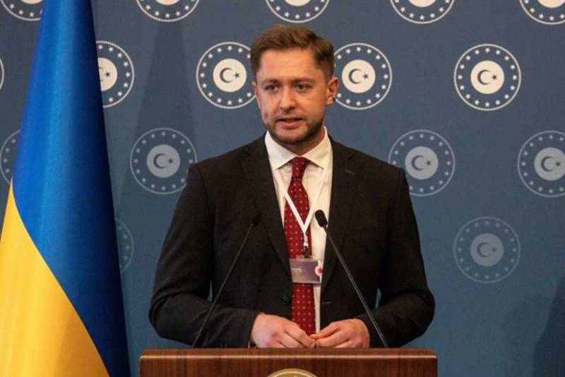 Aleksandr Bevz: 28 bənddən ibarət sülh planının ilkin variantı artıq mövcud deyil