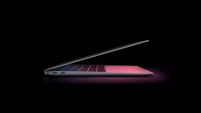 Apple 2026-cı İldə $1000-dan Ucuz iPhone Çipli MacBook Təqdim Edəcək: Rəqabət Güclənir