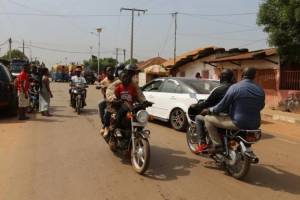 Qvineya-Bisauda insanların hərəkəti ilə bağlı məhdudiyyətlər ləğv edilib