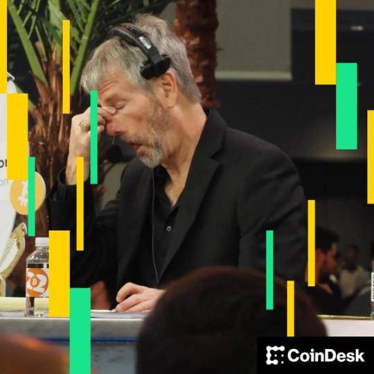 Strategy Avropaya Genişlənir: Yeni Qiymətli Kağız Təklifi ilə 715 Milyon ABŞ Dolları Cəlb Edildi