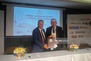 Mətbuat Şurası ilə Türkiyə Qlobal Jurnalistlər Şurası arasında əməkdaşlıq protokolu imzalanıb Xəbər şəkili