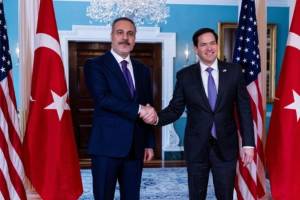 Ağ Evdə Fidanla Rubionun görüşü başlayıb