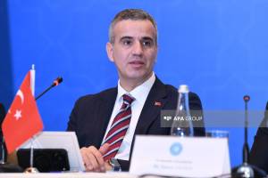 Türkiyə PA-nın rəsmisi: TDT-nin diqqət mərkəzində dezinformasiya ilə mübarizə dayanıb Xəbər şəkili