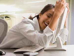 Kripto Bazarı Həftəlik Zərərləri Azaltdı: Cümə Günü Cüzi Yüksəliş Qeydə Alındı