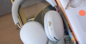 Qara Cümə Həyəcanı: Apple, Sony və Bose Qulaqlıqları Tarixin Ən Ucuz Qiymətinə Satılır Xəbər şəkili