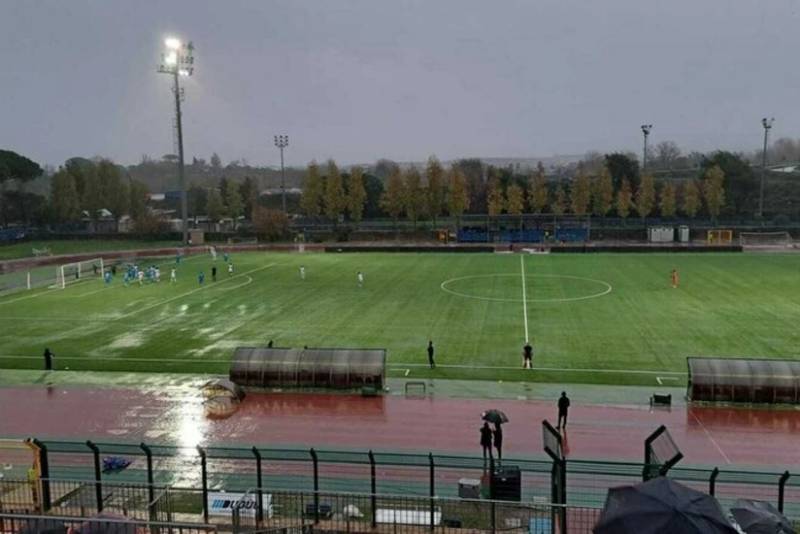 UEFA Gənclər Liqası: Yağışa görə fasilə yaranan oyunda "Qarabağ" "Napoli"yə uduzub - YENİLƏNİB-2