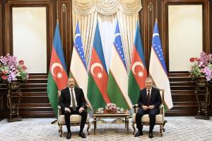 Azərbaycan və Özbəkistan prezidentlərinin təkbətək görüşü olub - YENİLƏNİB