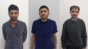 Marketdə satıcını bıçaqla hədələyərək quldurluq edən şəxslər saxlanılıb