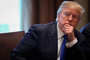 ABŞ Ədliyyə Nazirliyi Trampın imzalarına görə əfv fərmanlarını yenidən dərc edib Xəbər şəkili