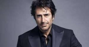 ​"Milyonları əlimin arxası ilə geri itələdim" - Mahsun Kırmızıgül  Xəbər şəkili