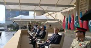 Şərif: Hərbçilərimizi qürurla izlədim Xəbər şəkili