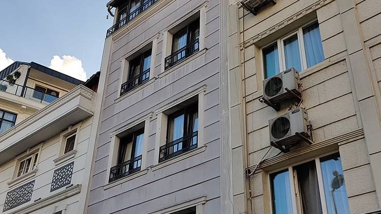 İstanbulda midyə zəhərlənməsi faciəsi: Ana da xilas edilmədi, ölənlərin sayı 3 nəfərə yüksəldi