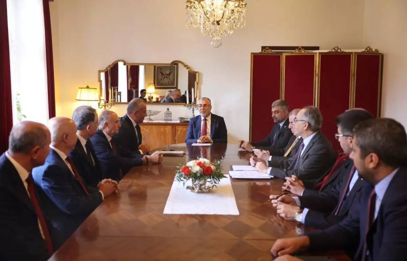 Nazir Vedat Işıxanın İsveçdəki rəsmi təmasları: Stokholm Səfirliyində Süryani icması ilə görüş