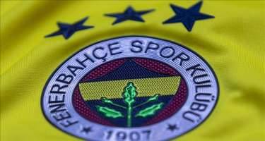 Əfsanəvi futbolçu ​“Fənərbaxça”ya qayıtdı