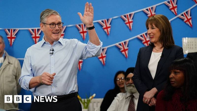 Baş nazir Keir Starmer Büdcəni Dəstəkləyir: Rachel Reeves-in İqtisadi Şəffaflıqla Bağlı İttihamlarına Cavab