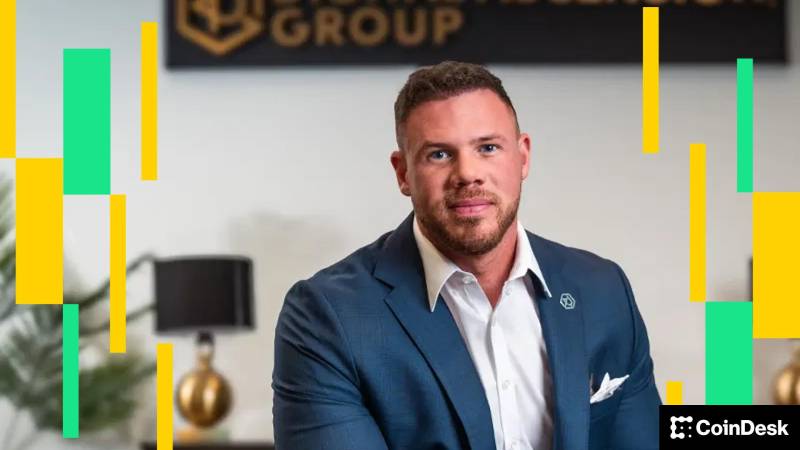 Kripto Sərvət Meneceri Hekayəsi: Memekoin Ticarəti ilə $11 Min Necə Yarım Milyard Dollara Çevrildi?